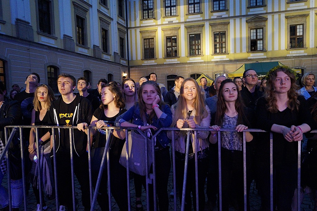 Przegląd Kapel Rockowych na dziedzińcu Akademii Rycerskiej