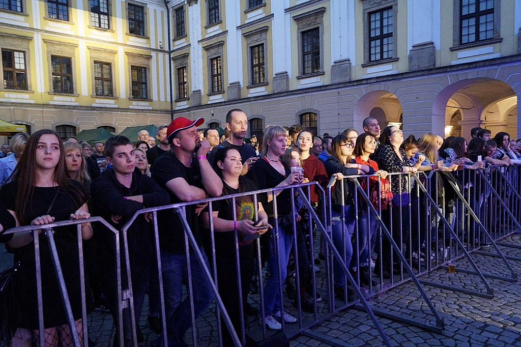 Przegląd Kapel Rockowych na dziedzińcu Akademii Rycerskiej