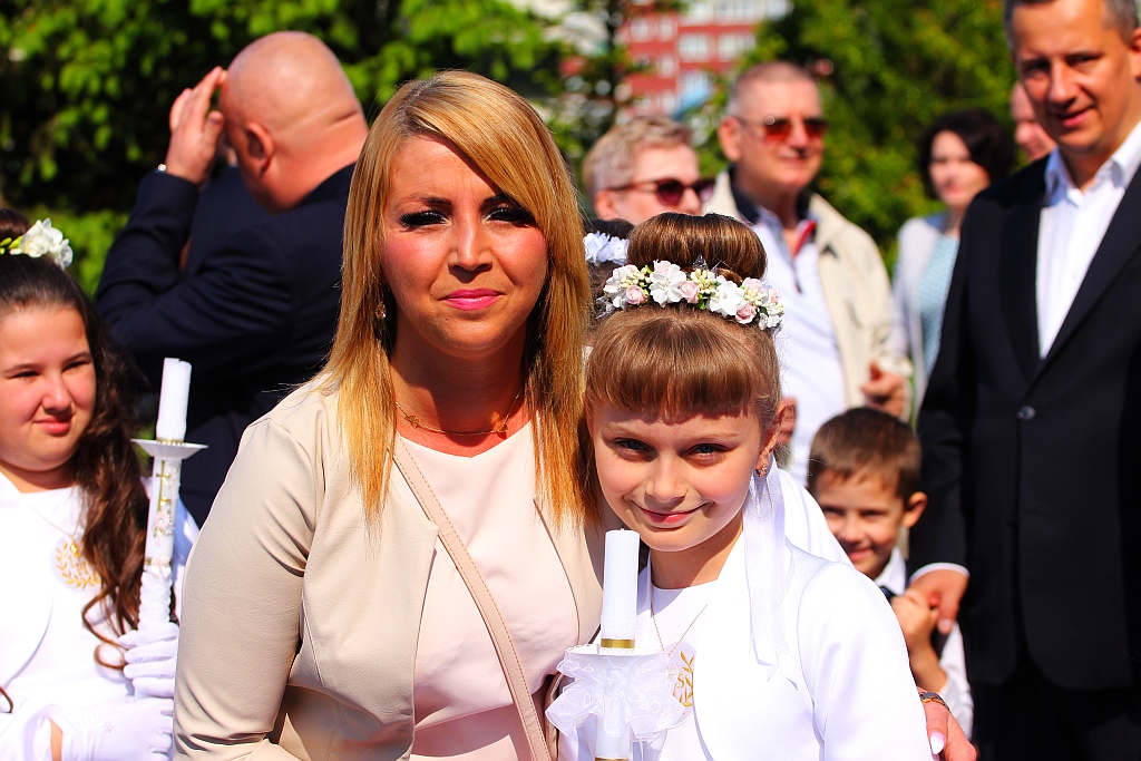 Pierwsza Komunia święta w kościele Matki Bożej Królowej Polski
