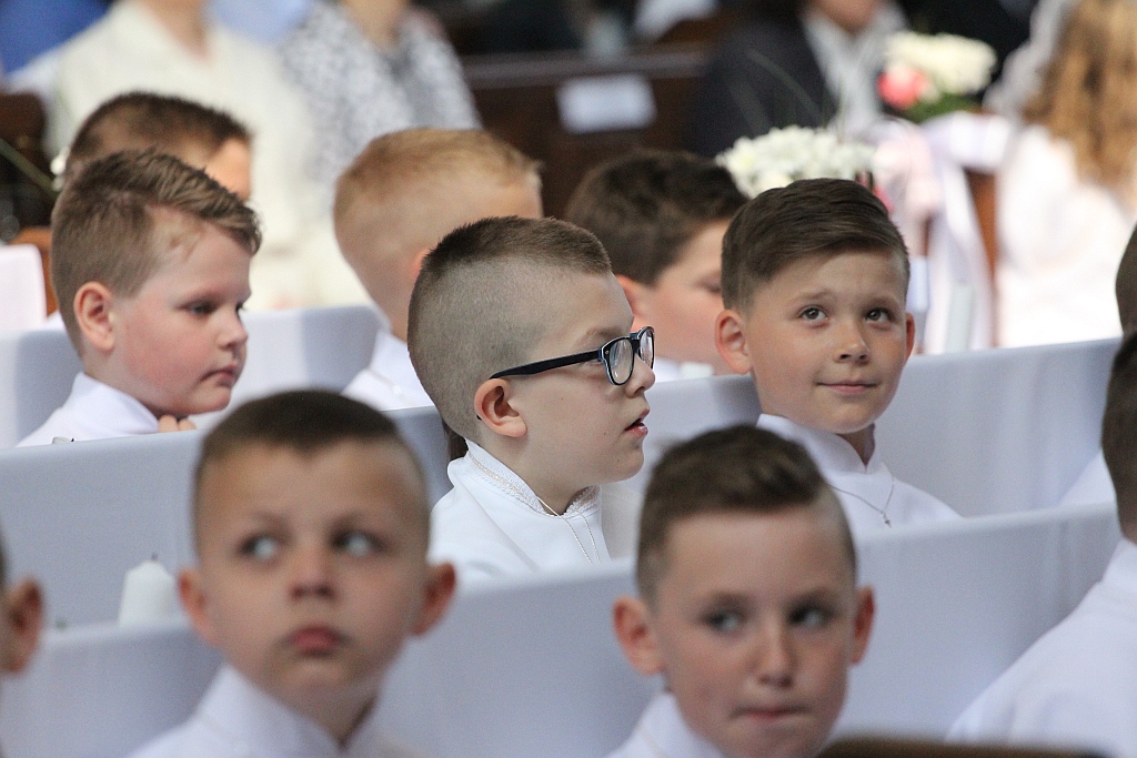 Pierwsza Komunia święta w kościele Matki Bożej Królowej Polski