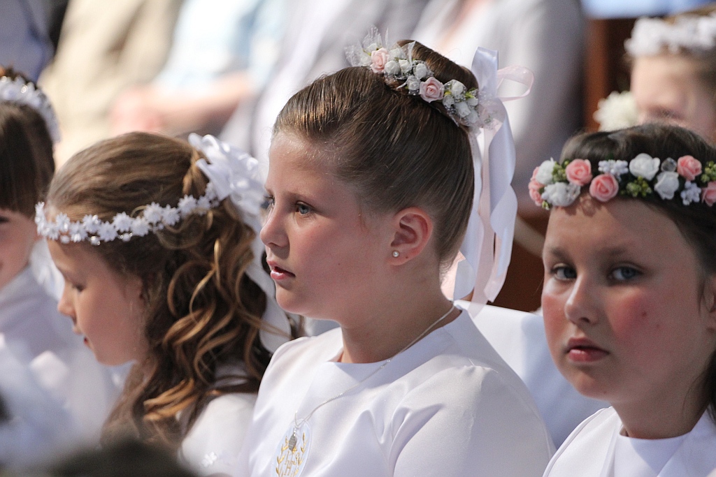 Pierwsza Komunia święta w kościele Matki Bożej Królowej Polski
