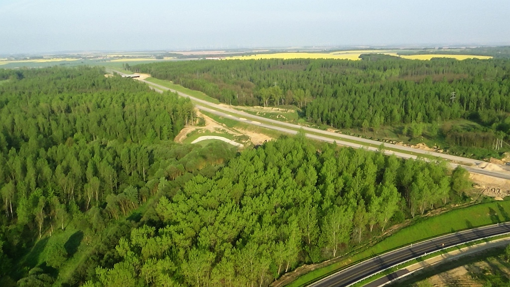 Z wizytą na budowie drogi ekspresowej. S3 rośnie w oczach