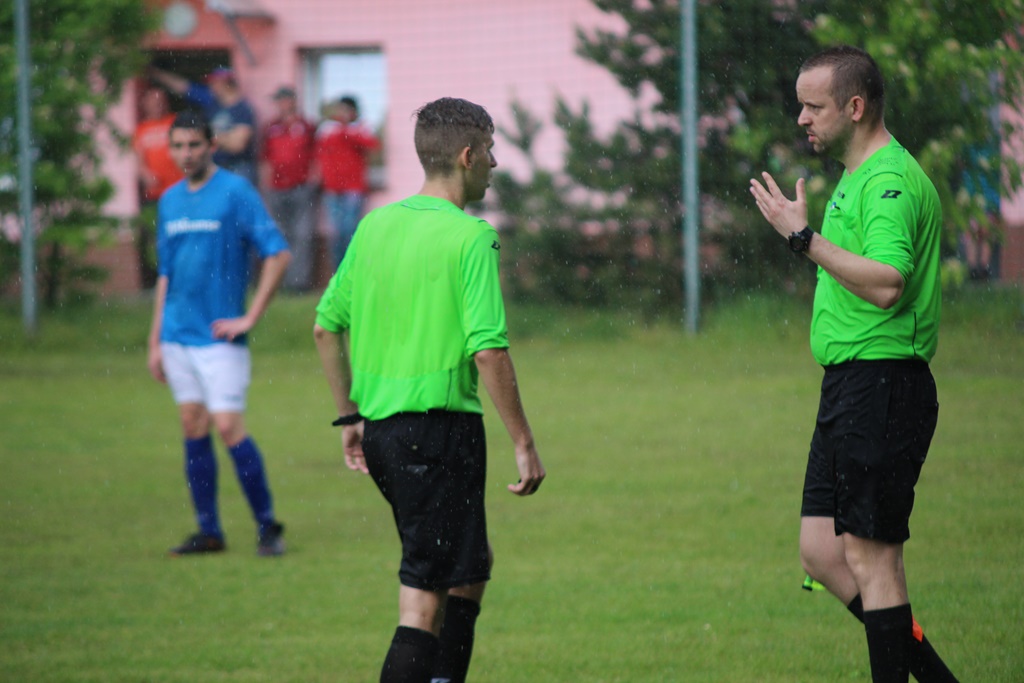 Rezerwy Ikara pokonały u siebie rezerwy jaworskiej Kuźni
