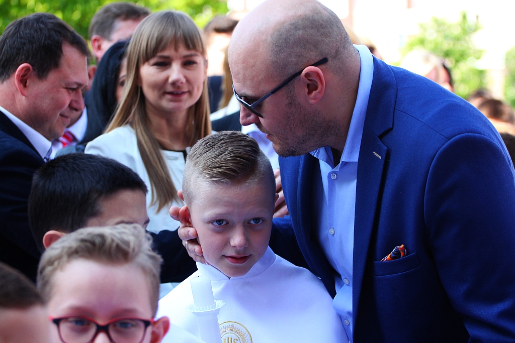 Pierwsza Komunia święta w kościele Matki Bożej Królowej Polski