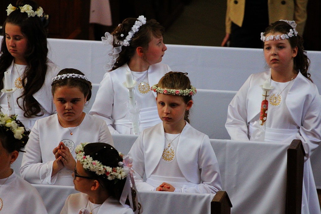 Pierwsza Komunia święta w kościele Matki Bożej Królowej Polski
