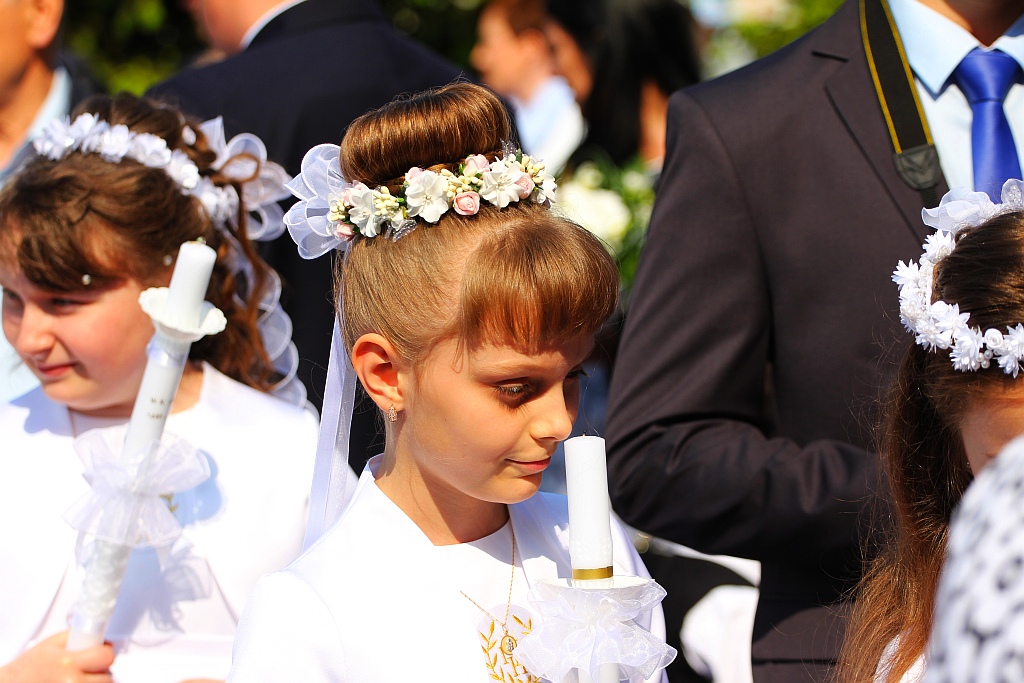 Pierwsza Komunia święta w kościele Matki Bożej Królowej Polski