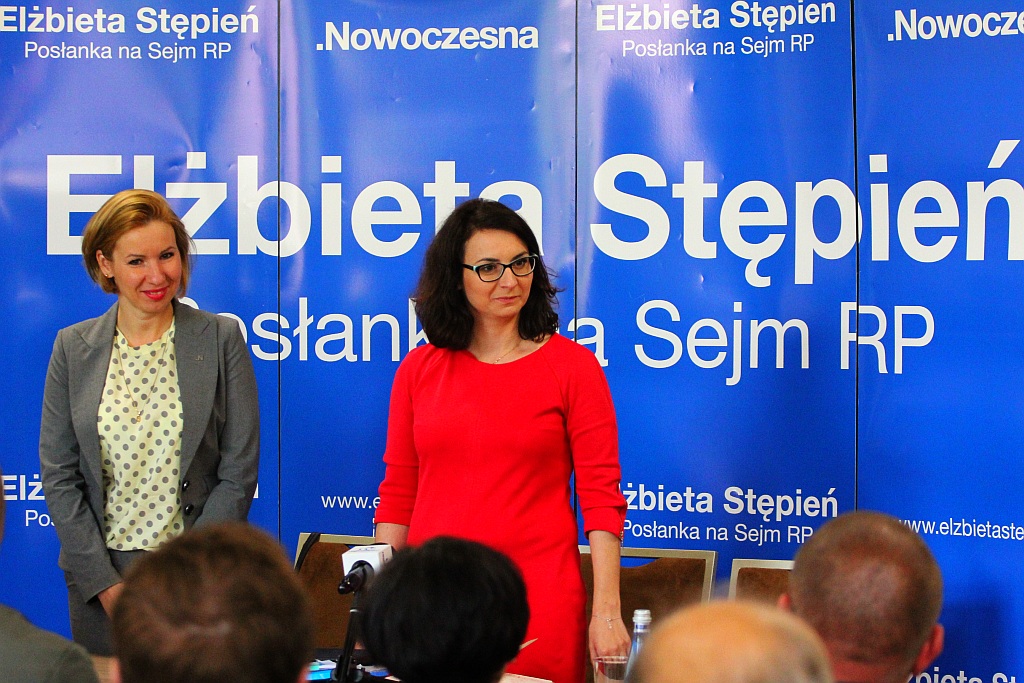 Posłanka Gasiuk-Pihowicz spotkała się z legniczanami