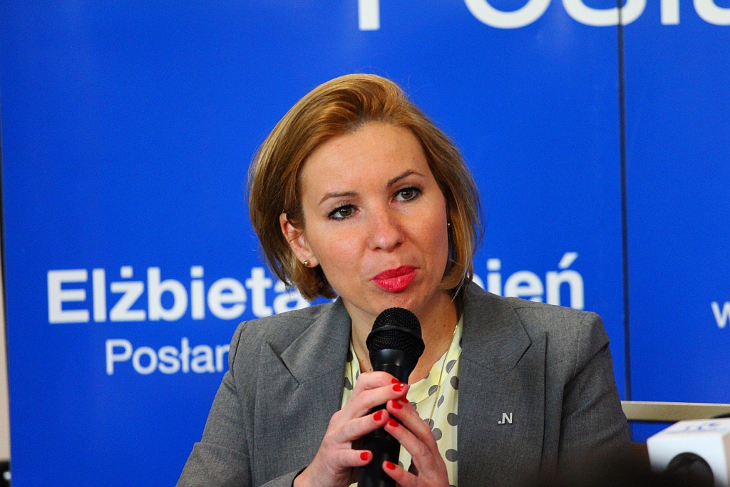 Posłanka Gasiuk-Pihowicz spotkała się z legniczanami