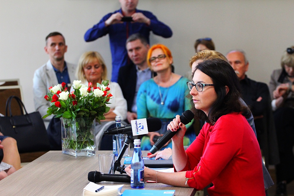 Posłanka Gasiuk-Pihowicz spotkała się z legniczanami
