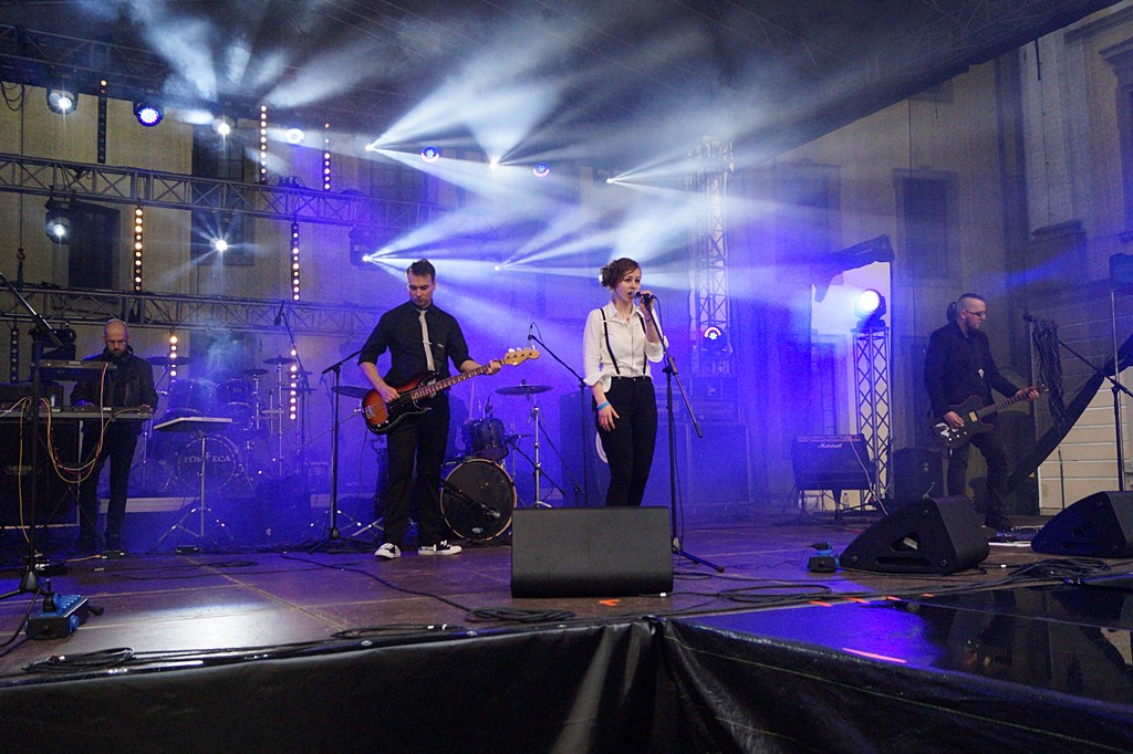 Koncert „Muzyka Wyklęta” na dziedzińcu Akademii Rycerskiej