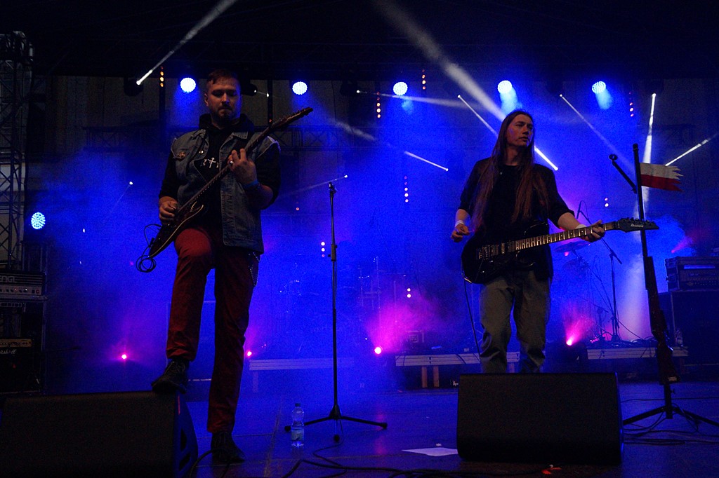 Koncert „Muzyka Wyklęta” na dziedzińcu Akademii Rycerskiej