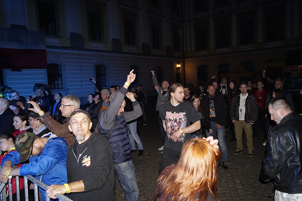 Koncert „Muzyka Wyklęta” na dziedzińcu Akademii Rycerskiej