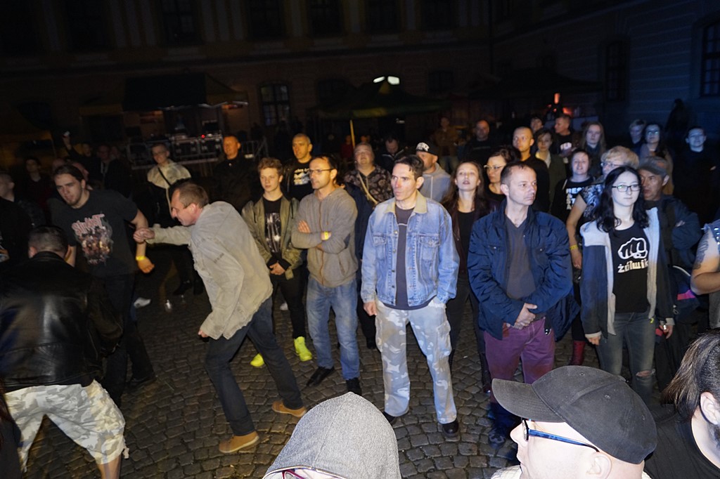 Koncert „Muzyka Wyklęta” na dziedzińcu Akademii Rycerskiej