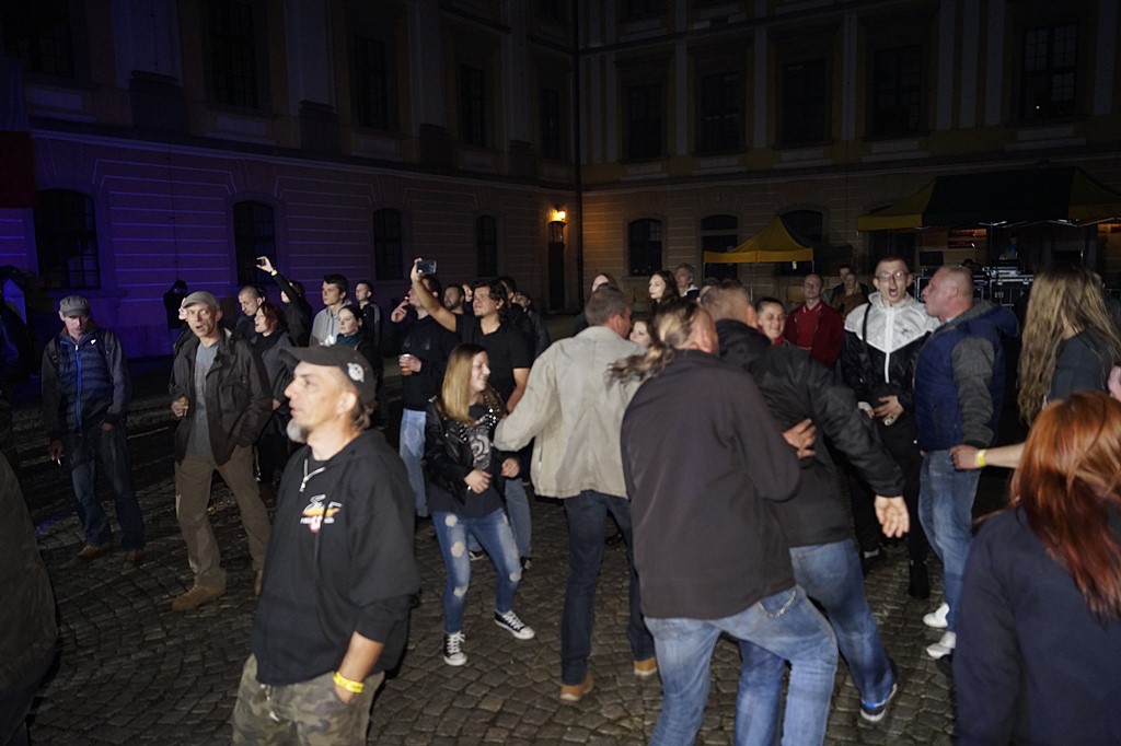 Koncert „Muzyka Wyklęta” na dziedzińcu Akademii Rycerskiej