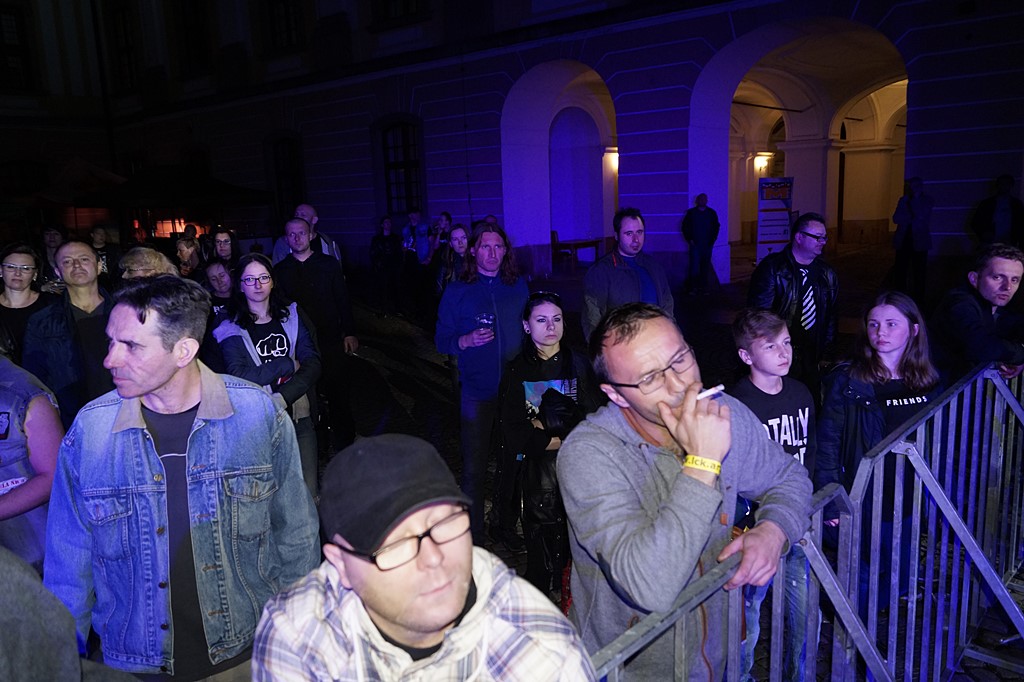 Koncert „Muzyka Wyklęta” na dziedzińcu Akademii Rycerskiej