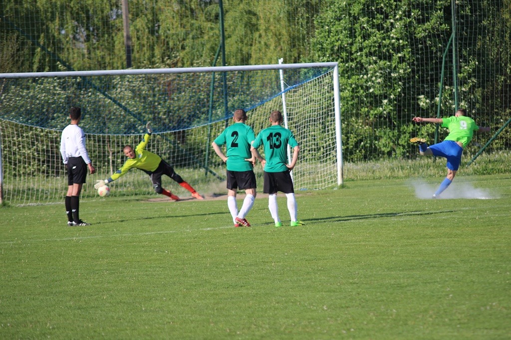 Pewne zwycięstwo Ikara Miłogostowice nad Mewą Kunice