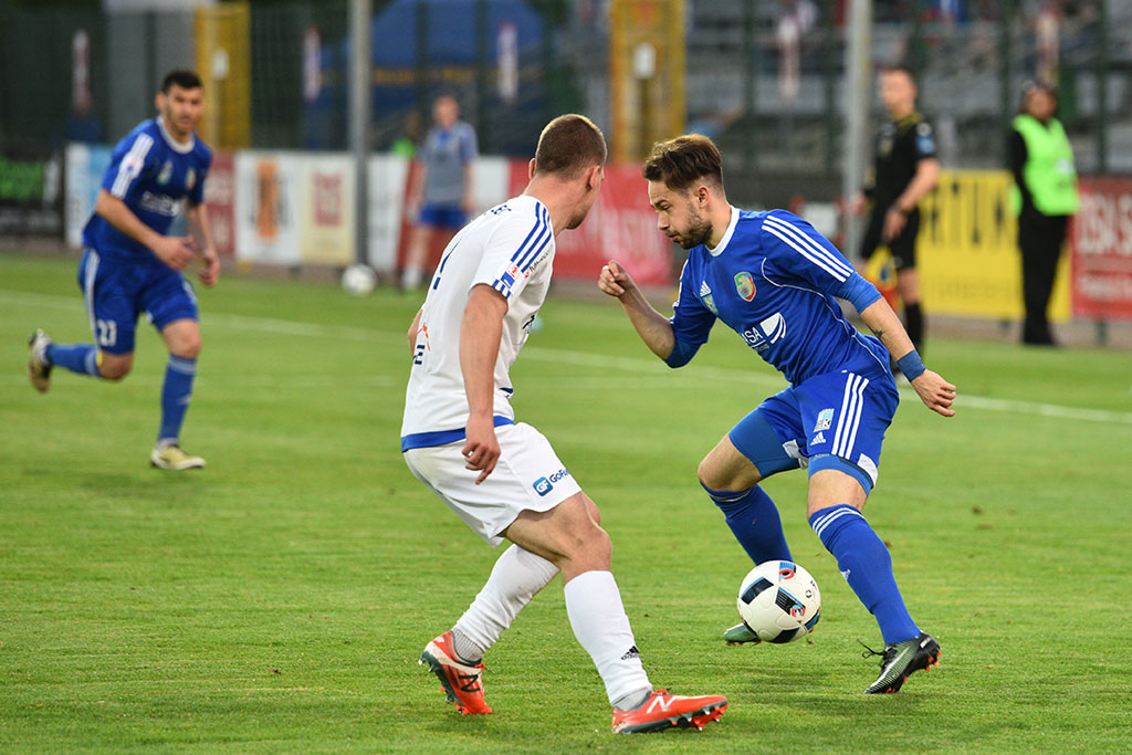 Bardzo bolesna porażka piłkarzy Miedzi Legnica ze Stalą Mielec