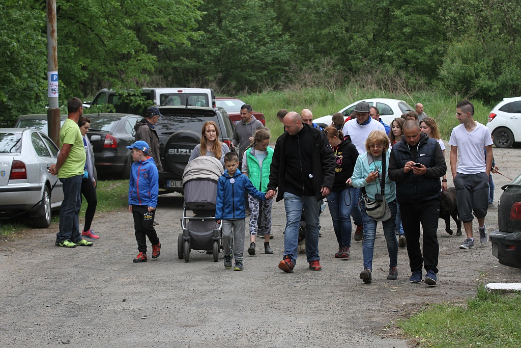 Kilkadziesiąt osób wzięło udział w drugiej edycji Biegu na 6 łap