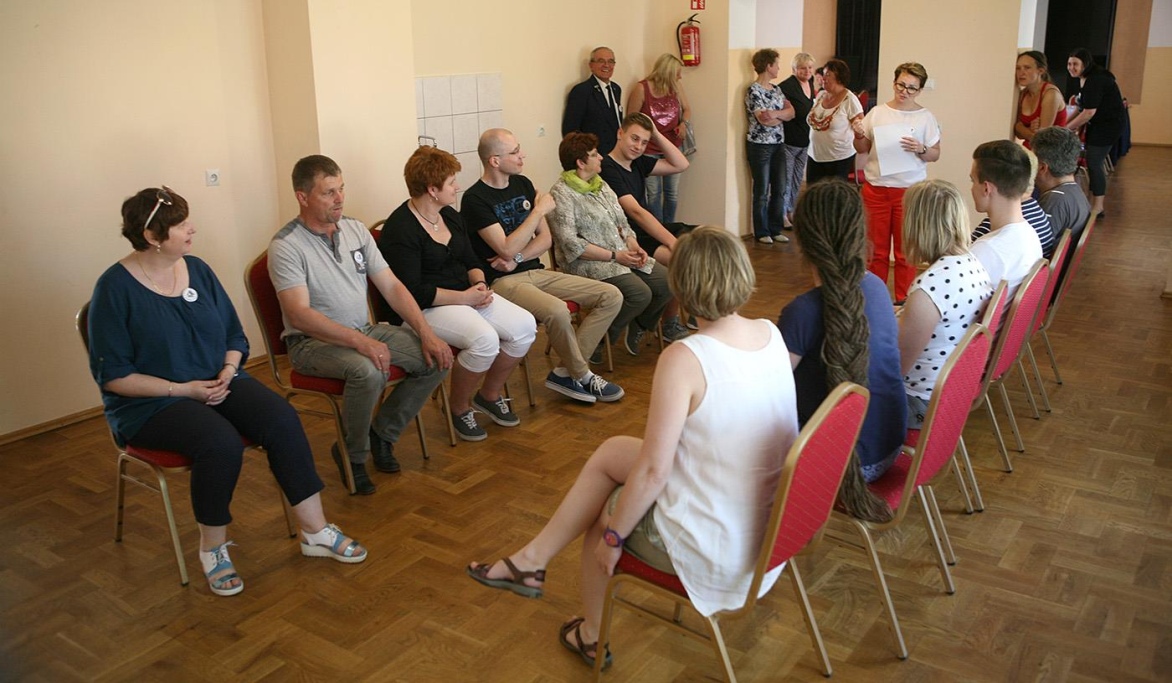 Goście z okolic Kulczborka w Miłkowicach - wiosce kolejarzy