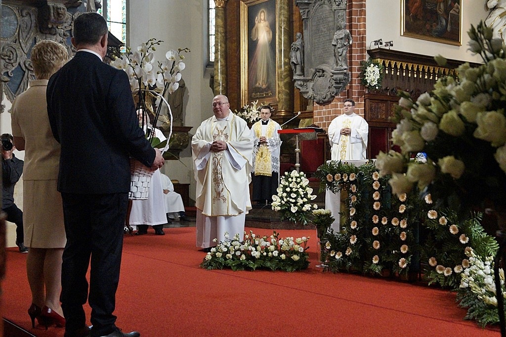 Pierwsza Komunia święta w  katedrze św. ap. Piotra i Pawła