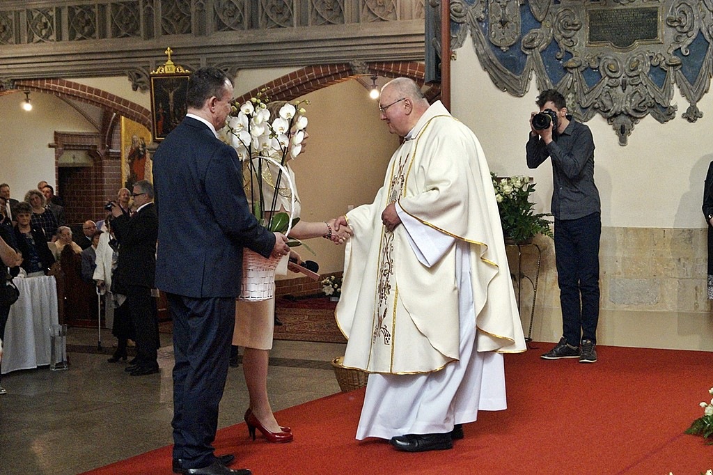 Pierwsza Komunia święta w  katedrze św. ap. Piotra i Pawła