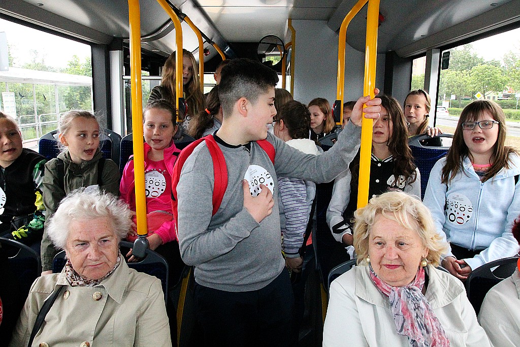 Promocja koncertu Legnica Cantat w legnickich autobusach MPK