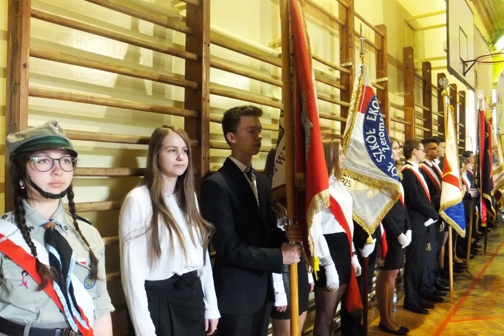 Szkoła Podstawowa nr 4 świętowała jubileusz 70 - lecia