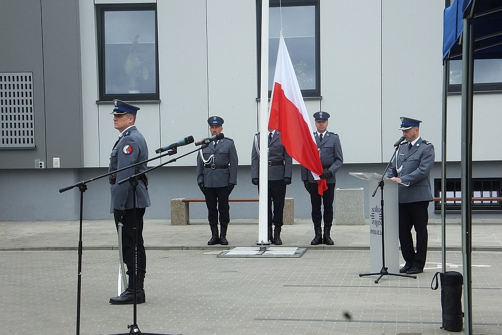 Policja pochwaliła się nowoczesnym obiektem na osiedlu Piekary