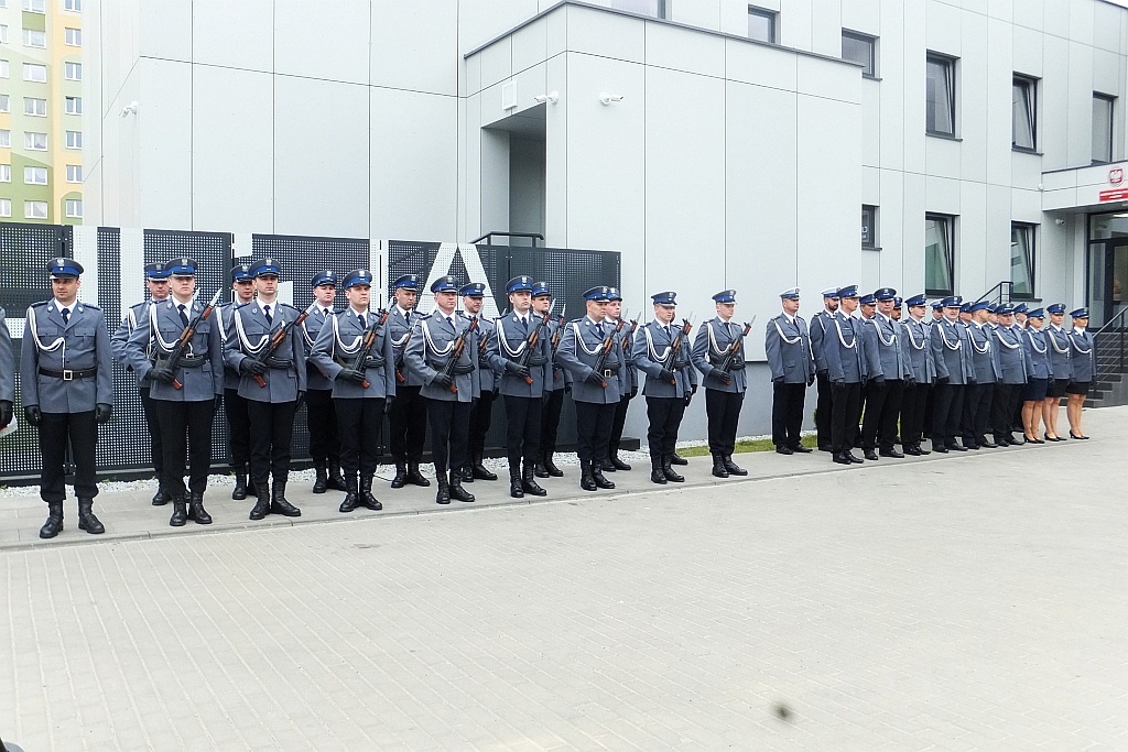 Policja pochwaliła się nowoczesnym obiektem na osiedlu Piekary