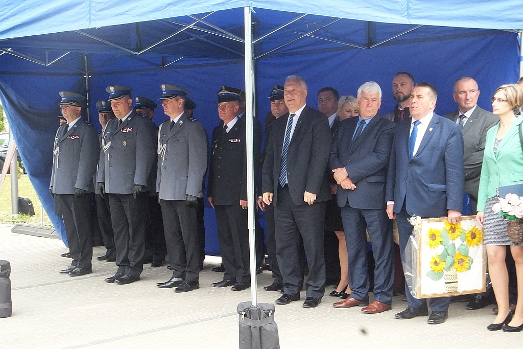 Policja pochwaliła się nowoczesnym obiektem na osiedlu Piekary