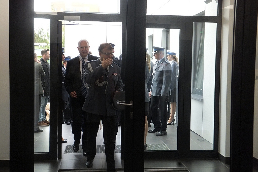 Policja pochwaliła się nowoczesnym obiektem na osiedlu Piekary