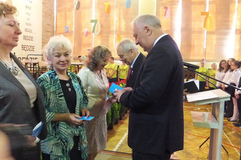 Szkoła Podstawowa nr 4 świętowała jubileusz 70 - lecia