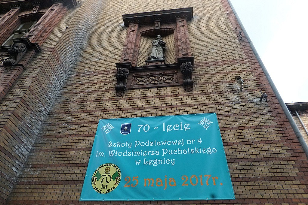 Szkoła Podstawowa nr 4 świętowała jubileusz 70 - lecia