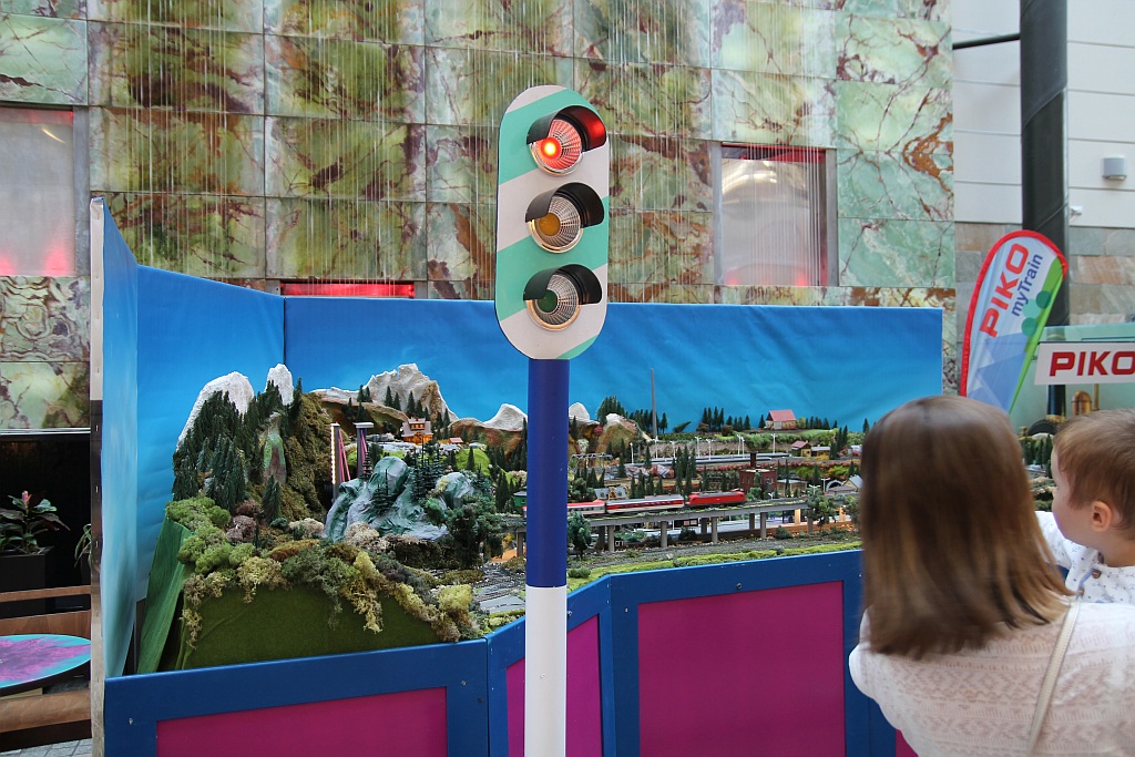 Galeria Piastów zaprasza na wystawę Świat Kolei KOLEJKOLAND
