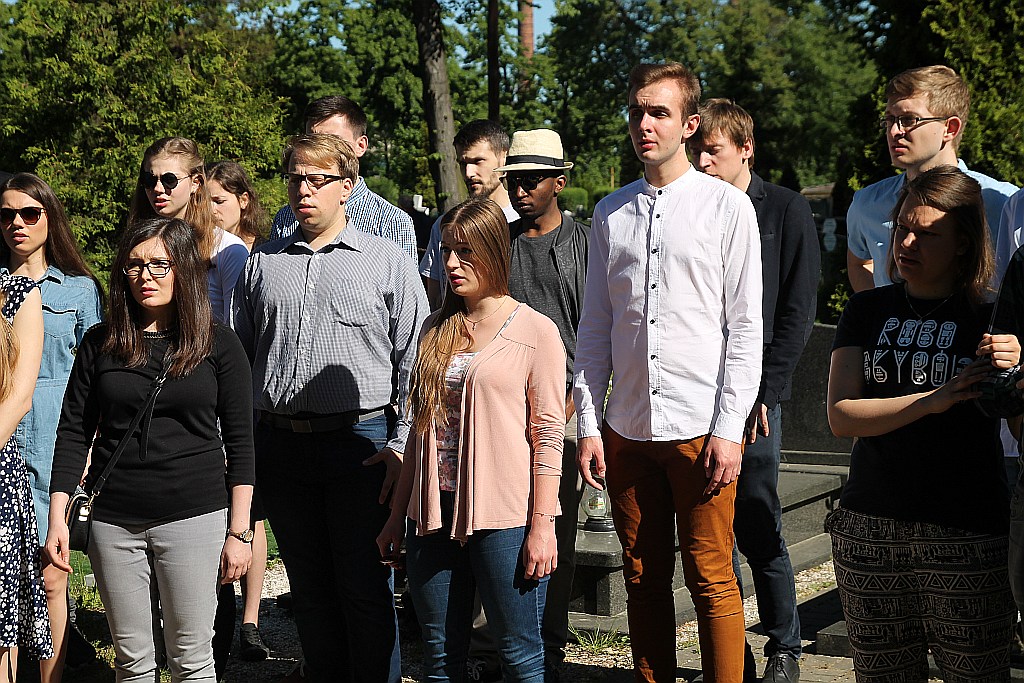 Chór Politechniki Warszawskiej zaśpiewał Karlińskiemu