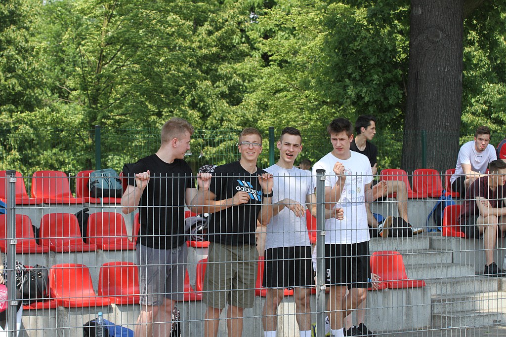 Lekkoatletyczne zmagania legnickich uczniów w Parku Miejskim