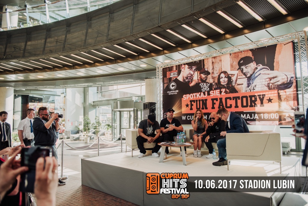 Zespół Fun Factory na spotkaniu z fanami w Cuprum Arena