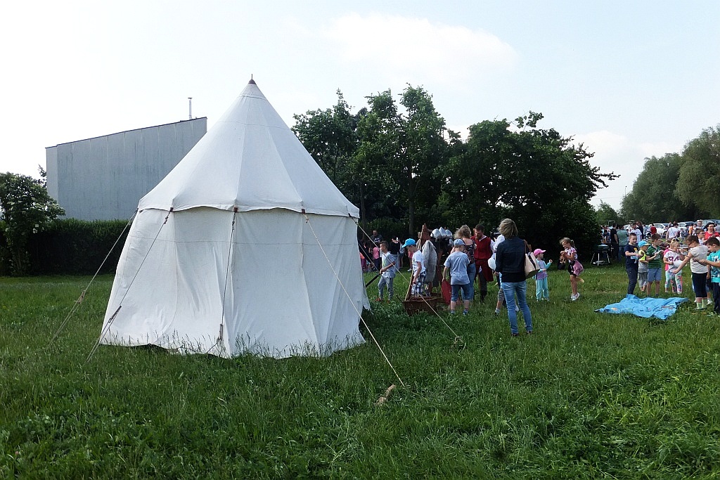 Festyn rekreacyjno - sportowy uczniów Szkoły Podstawowej nr 16