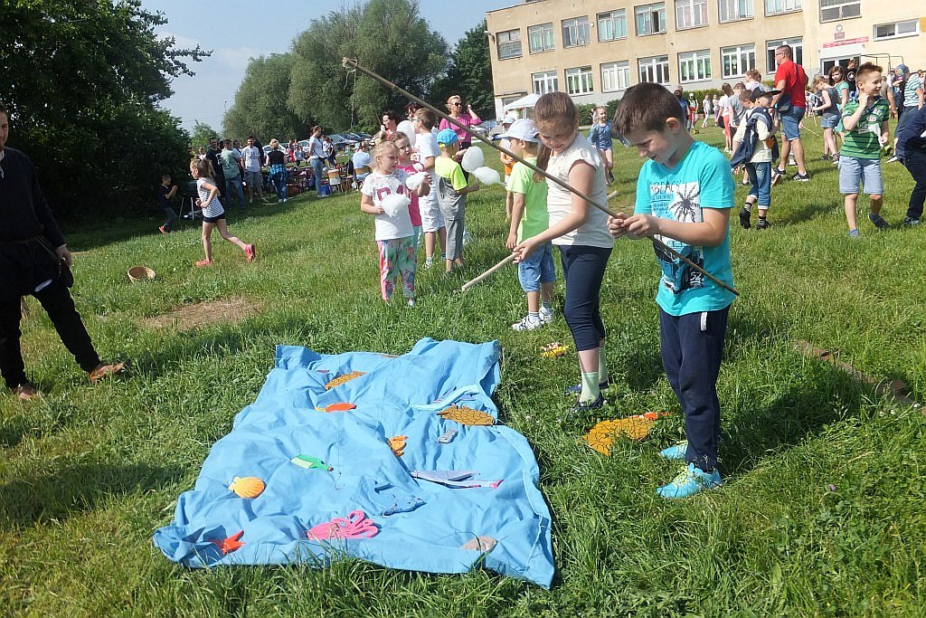 Festyn rekreacyjno - sportowy uczniów Szkoły Podstawowej nr 16