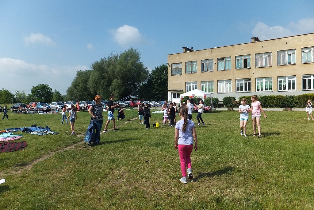Festyn rekreacyjno - sportowy uczniów Szkoły Podstawowej nr 16