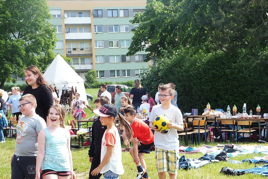 Festyn rekreacyjno - sportowy uczniów Szkoły Podstawowej nr 16
