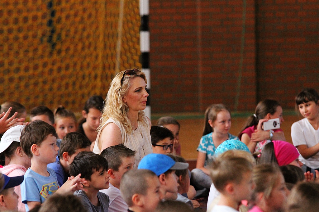 Nauczyciele Zespołu Szkół Integracyjnych wystawili bajkę