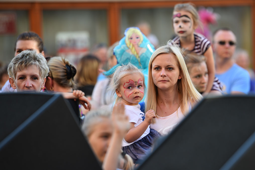 Koncert zespołu Centrum Uśmiechu zatytułowany Fruktaki Show