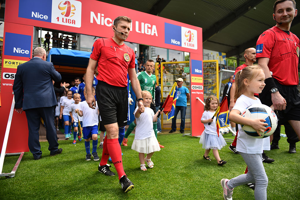 Miedź wygrała z Sandecją na smutne pożegnanie z sezonem