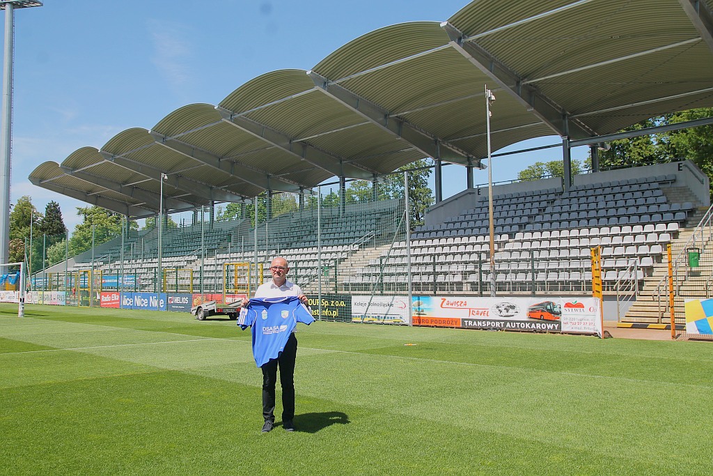 Oto nowy trener piłkarzy Miedzi Legnica: Dominik Nowak
