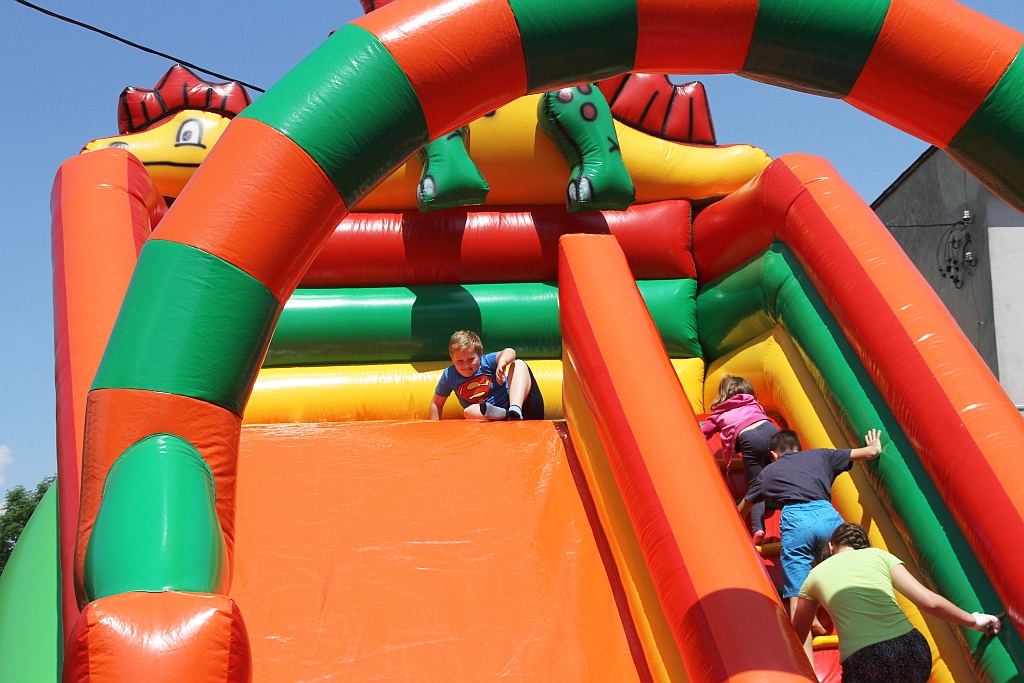 Jagodowe biesiadowanie odbyło się w szkole w Rzeszotarach