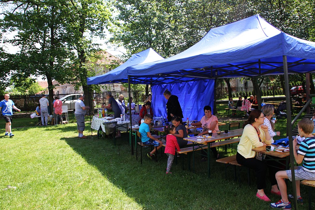 Jagodowe biesiadowanie odbyło się w szkole w Rzeszotarach