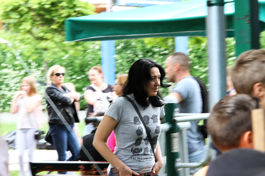 Tłumy dzieci bawią się na imprezie w SDK „Kopernik”