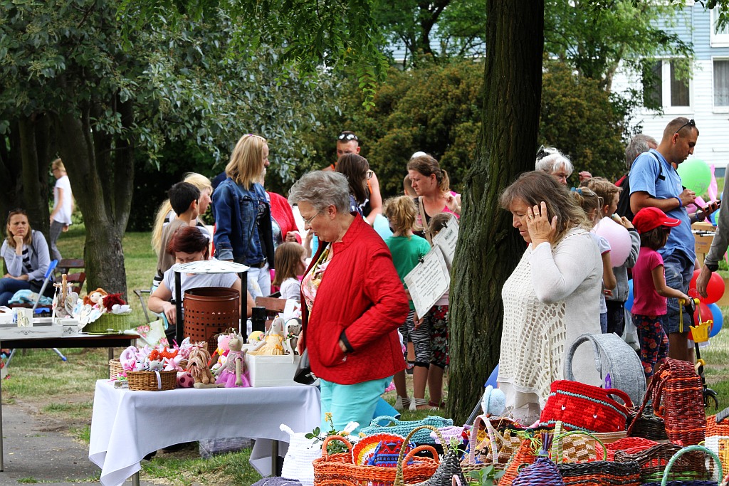 Tłumy dzieci bawią się na imprezie w SDK „Kopernik”