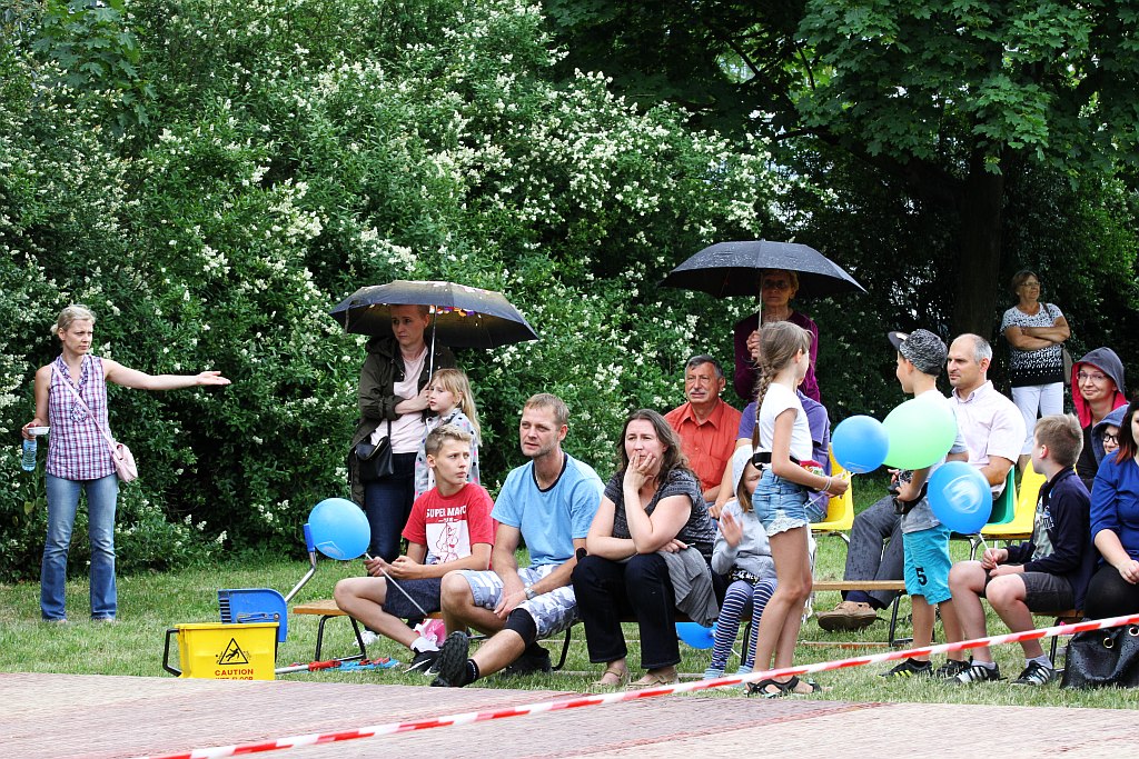 Tłumy dzieci bawią się na imprezie w SDK „Kopernik”